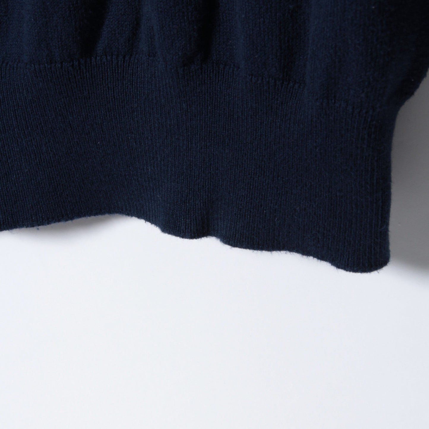 TW×エアシャット ツインニット
