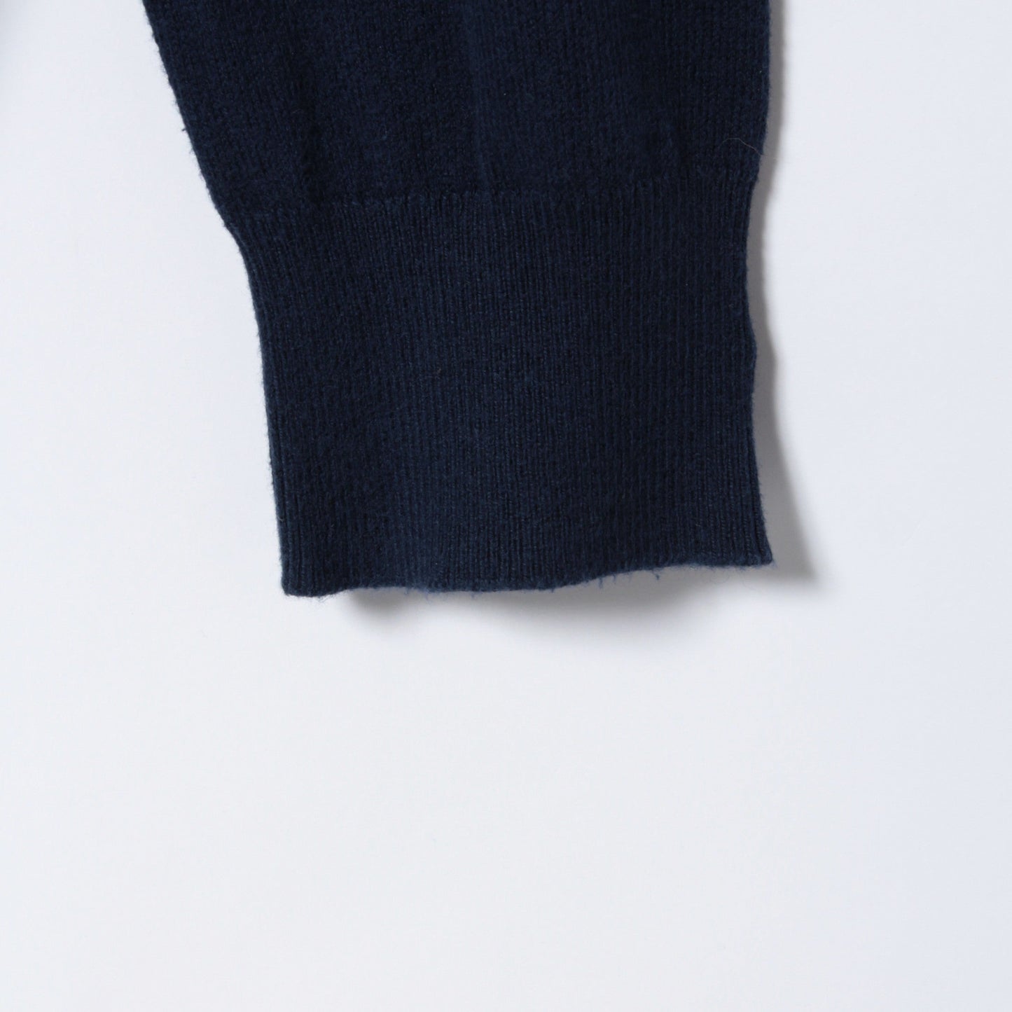 TW×エアシャット ツインニット