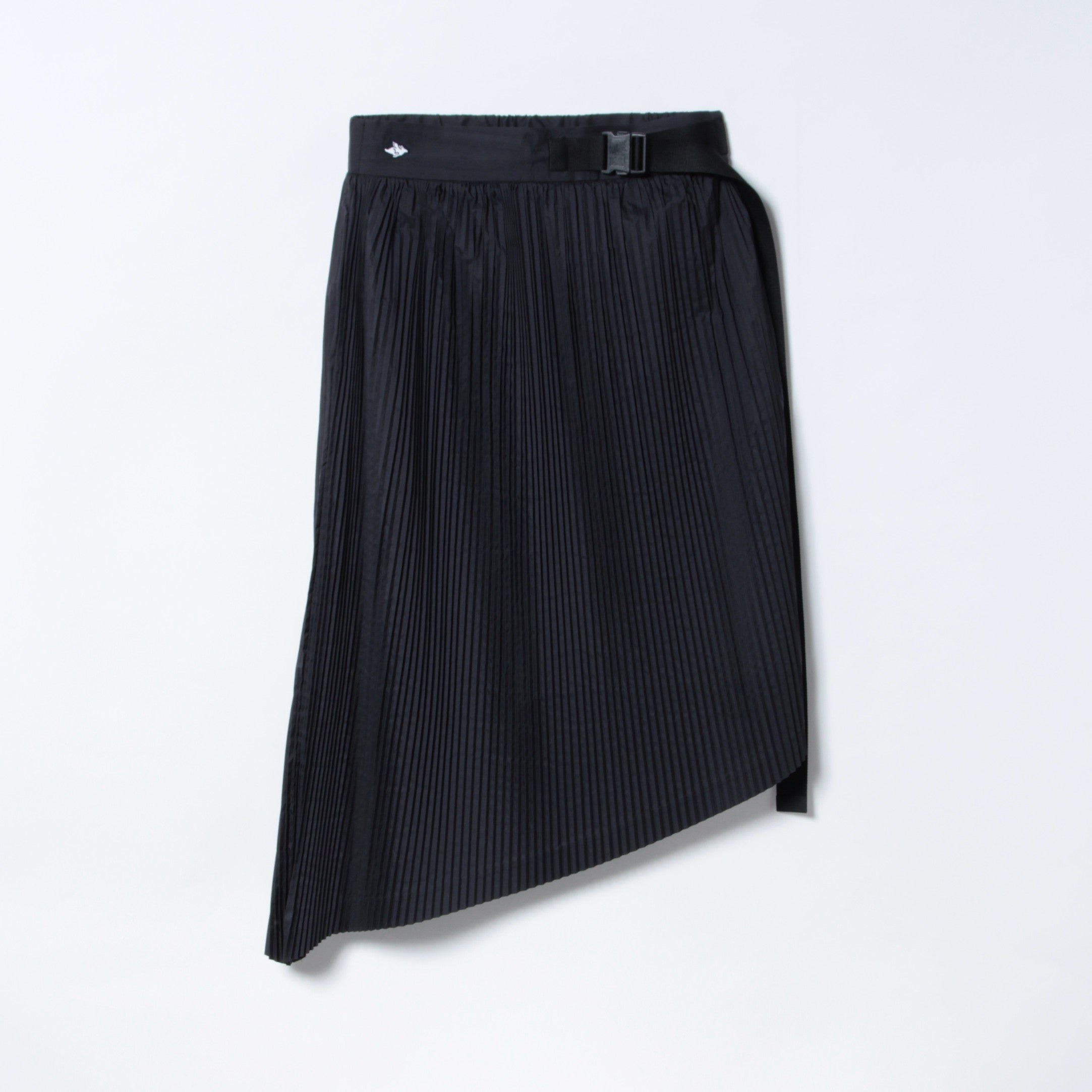 パーリーゲイツの黒スカート
